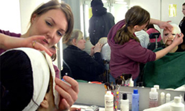 Vill du jobba som stylist eller makeupartist?